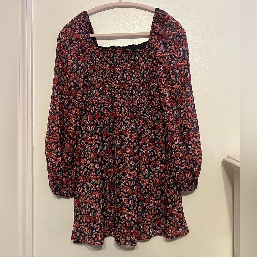 Mi Ami for Francesca's Collections Floral Long Sleeve Dress